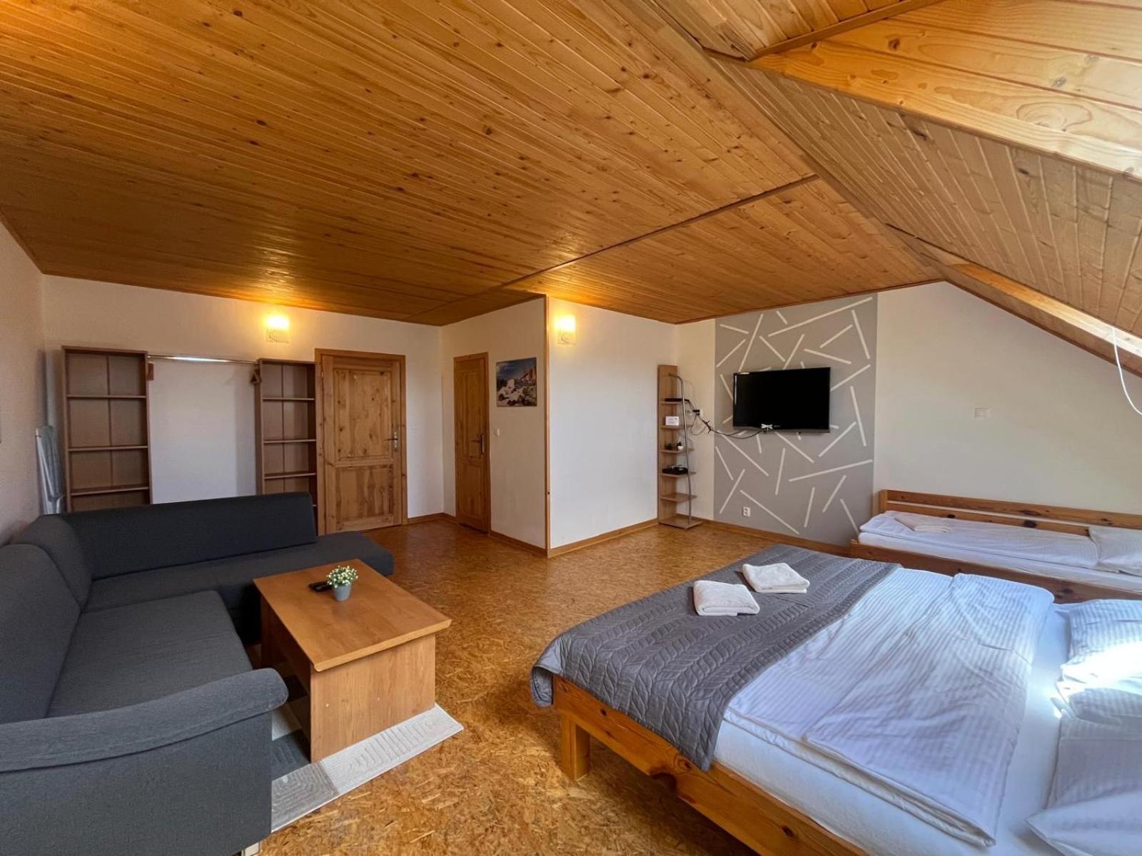 Penzion Ruzbasky Stará Lesná Kamer foto